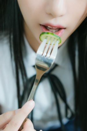 商务旅行戴绿帽女老板同房_蓝光超清在线观看